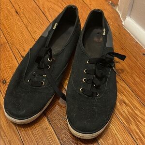 Taylor Swift Sneaky Cat Black Keds